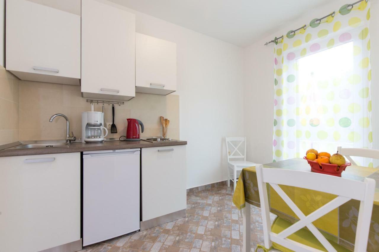 Apartments Karen Krk Town Dış mekan fotoğraf