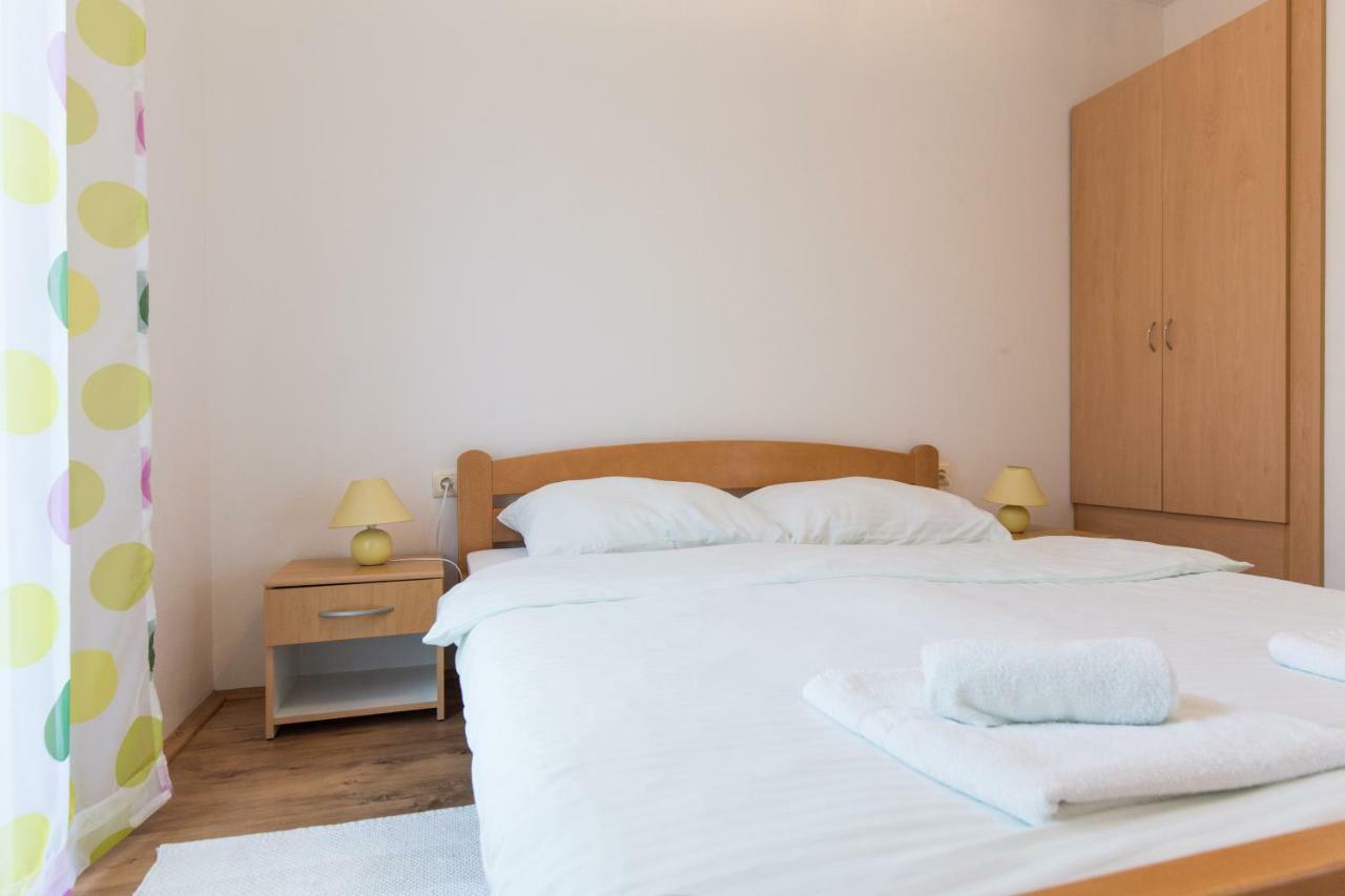 Apartments Karen Krk Town Dış mekan fotoğraf