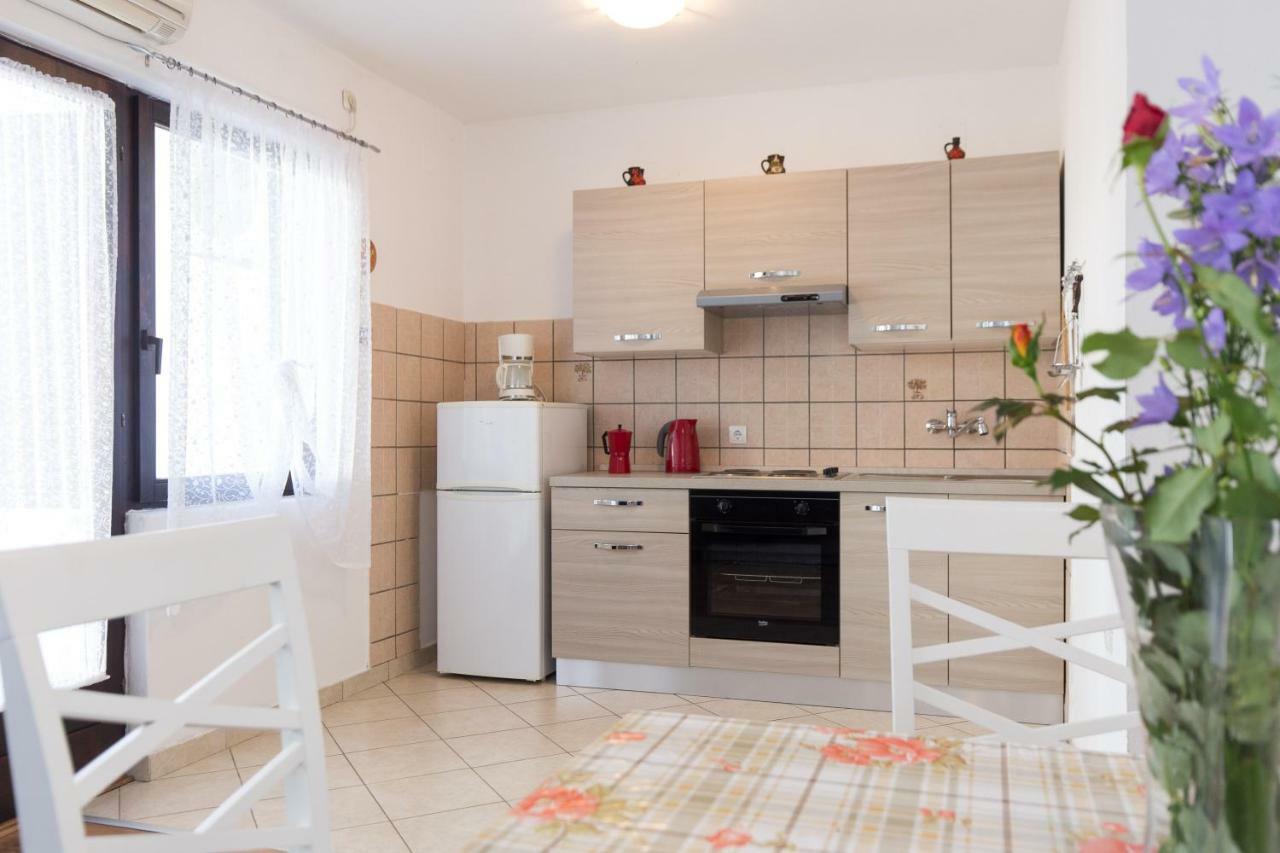 Apartments Karen Krk Town Dış mekan fotoğraf