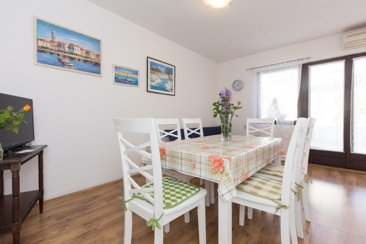 Apartments Karen Krk Town Dış mekan fotoğraf